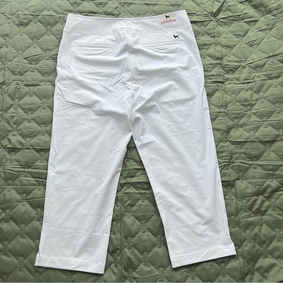 ***NWT***The Black Dog Ladies Capris color White - Picture 4 of 11